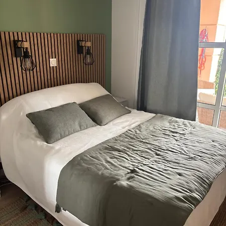 Joli Au Cap Esterel A Saint-raphael Apartment
